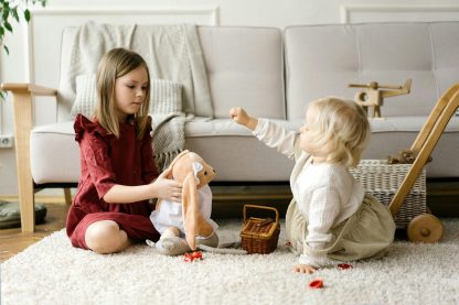 Essential Tips for Hiring a Trustworthy Babysitter: Ensuring Your Child’s Safety