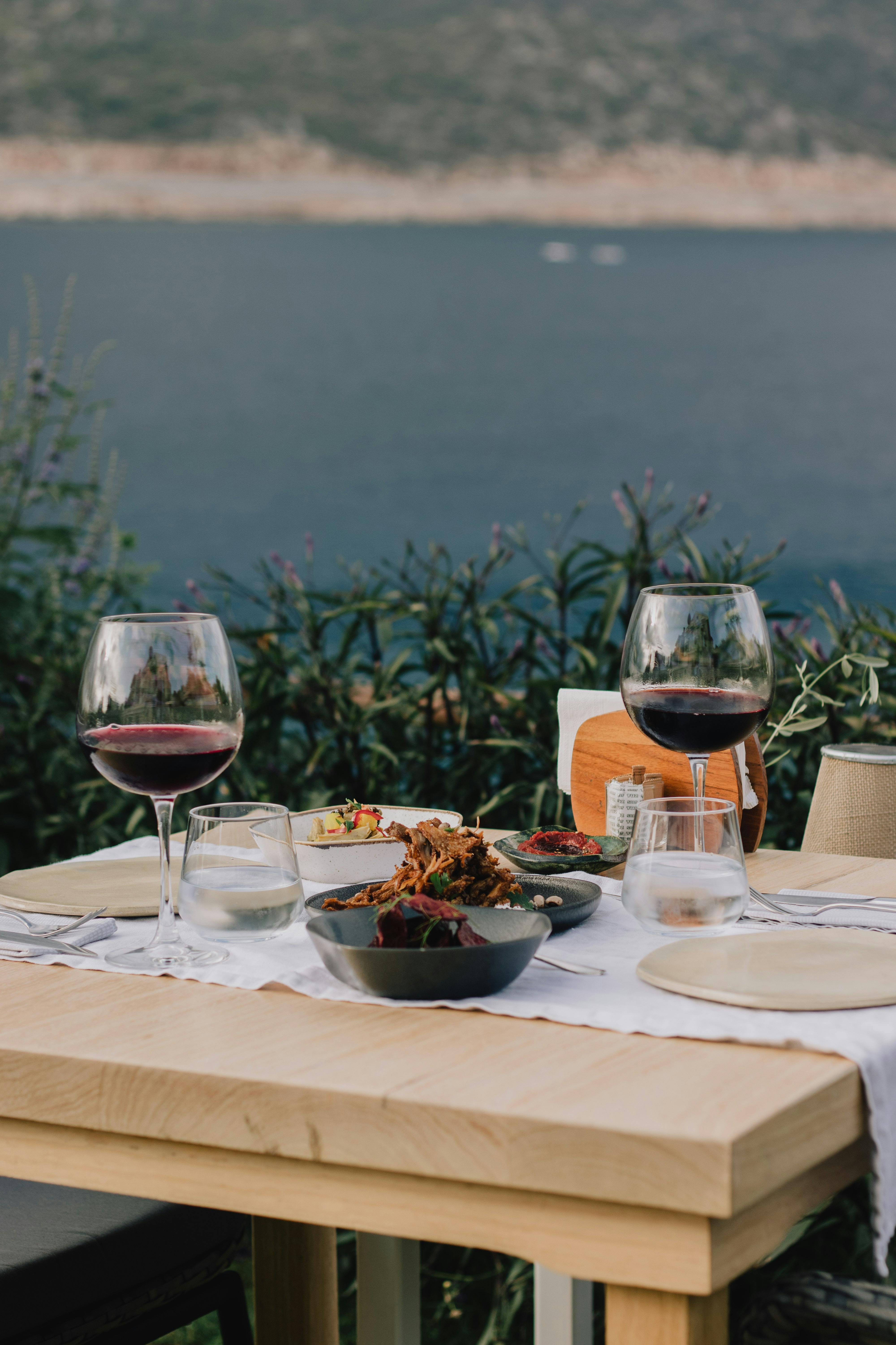 Date Night Ideas in Milton, MA