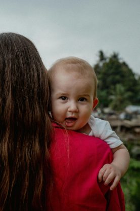 Top 10 Program Management Tips for Busy Babysitting Employers